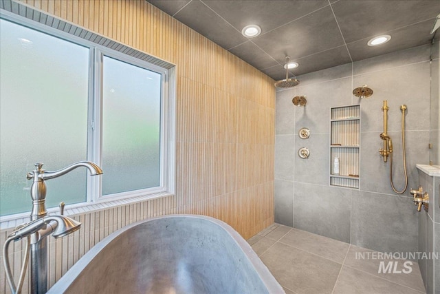 25580 Gooseberry Ln, Caldwell, ID 83607 - full bathroom with a freestanding bath, a tile shower, recessed lighting, and a sink
