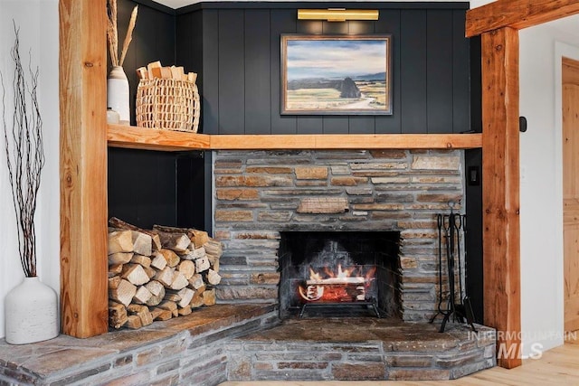 2672 E 4000 N, Twin Falls, ID 83301 - detailed view of a stone fireplace and wood finished floors