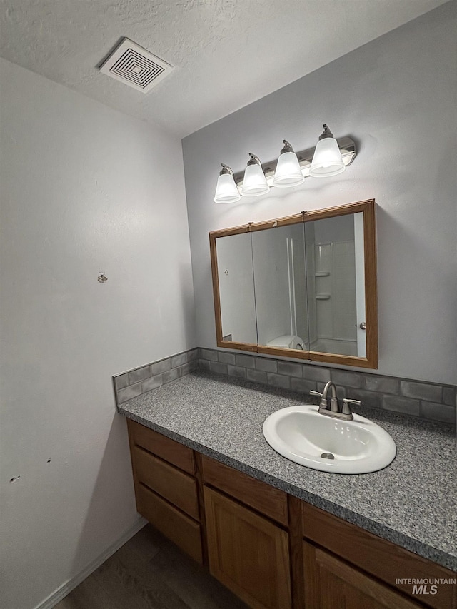 1150 NW 22nd St, Fruitland, ID 83619 - bathroom with vanity