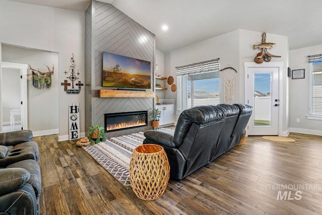 910 Blueridge Dr, Kimberly, ID 83341 - living area featuring hardwood / wood-style flooring, a fireplace, and baseboards