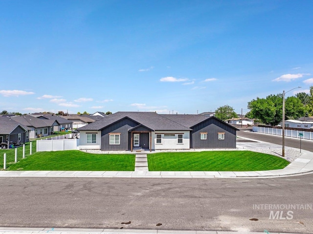 910 Blueridge Dr, Kimberly, ID 83341 - view of front facade with a residential view