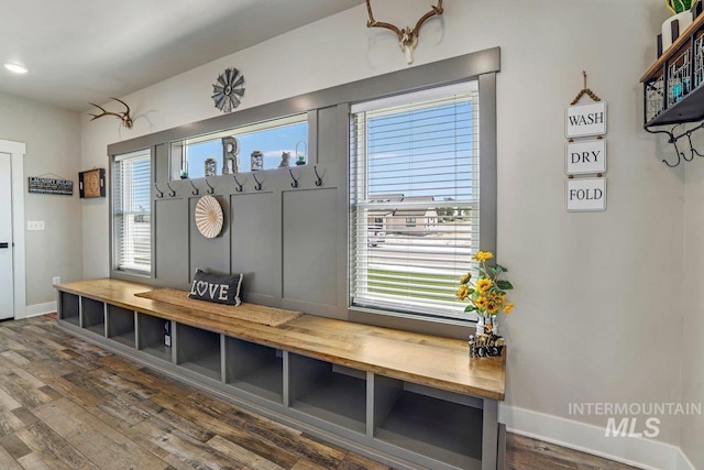 910 Blueridge Dr, Kimberly, ID 83341 - mudroom featuring wood finished floors and baseboards