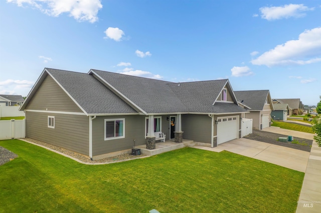 1724 Pioneer Dr, Lewiston, ID 83501 - craftsman inspired home with a shingled roof, driveway, and an attached garage