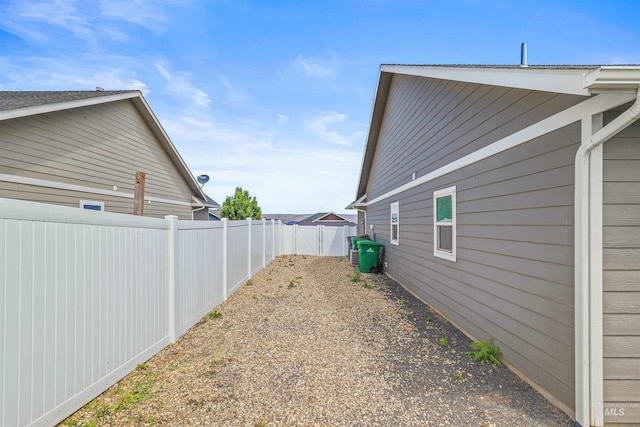1724 Pioneer Dr, Lewiston, ID 83501 - view of yard