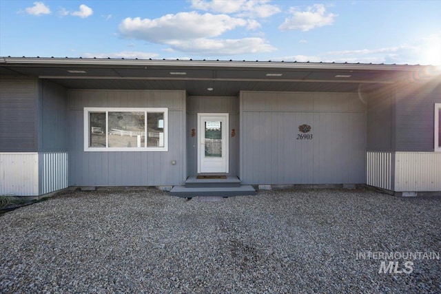 view of entrance to property