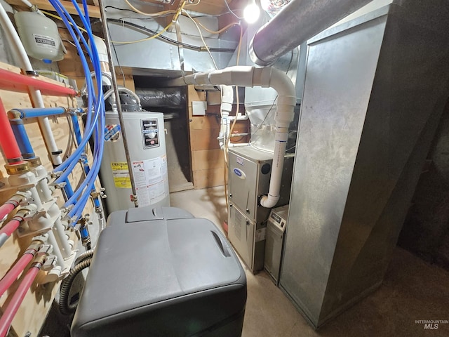 701 Union Ave, Filer, ID 83328 - utility room featuring gas water heater
