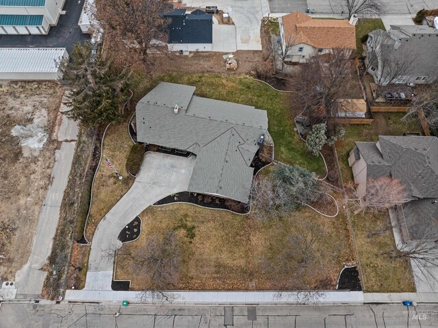 birds eye view of property featuring a residential view