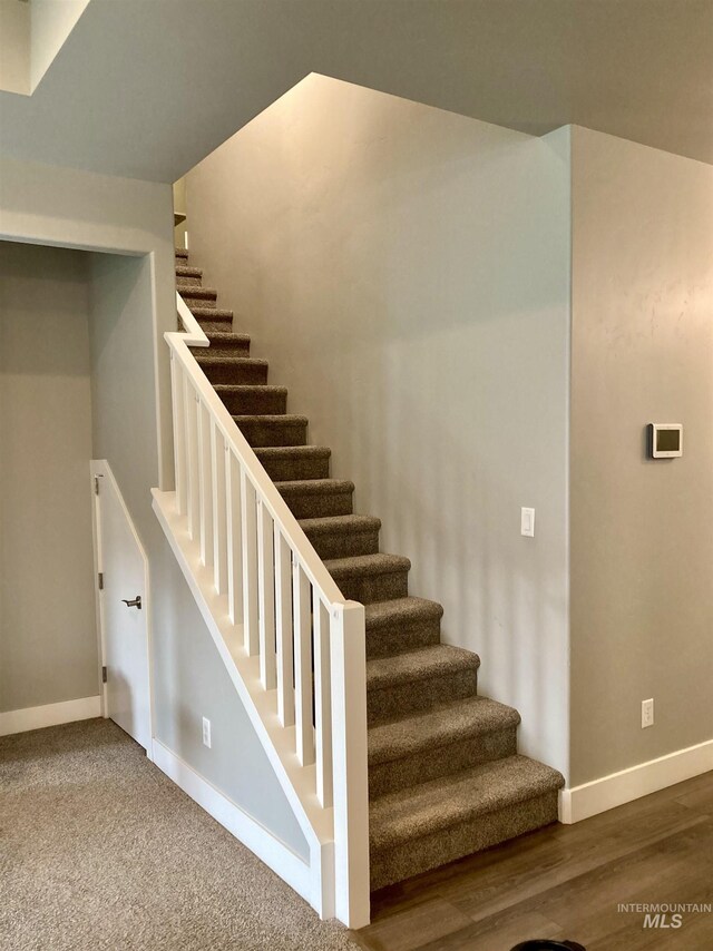 1983 Prospector Way, Twin Falls, ID 83301 - stairs with baseboards