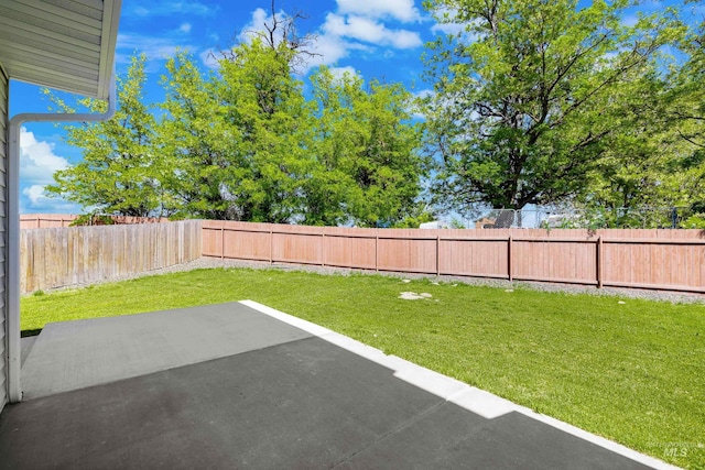 19920 Lenape Ct, Caldwell, ID 83605 - view of yard featuring a patio area