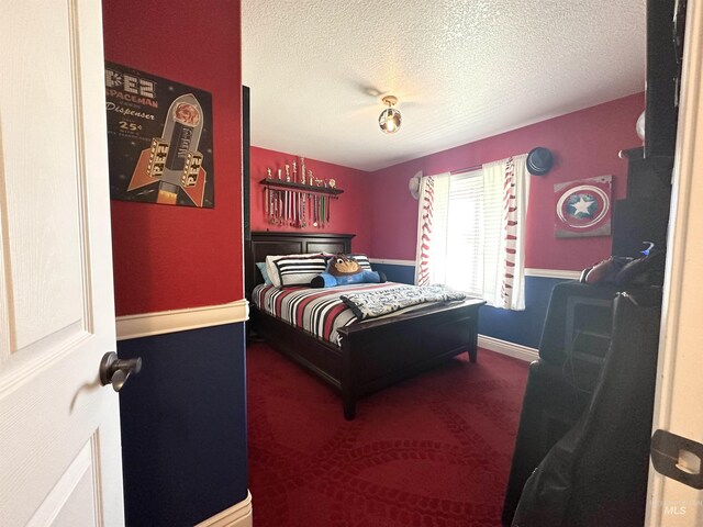 3195 N 3526e, Kimberly, ID 83341 - bedroom featuring carpet floors, a textured ceiling, and baseboards