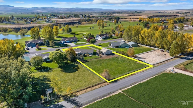3195 N 3526e, Kimberly, ID 83341 - aerial overview of property's location with a water and mountain view and property parcel outlined