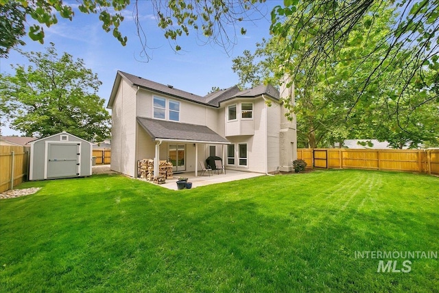 9874 W Whirlaway Ct, Boise, ID 83704 - rear view of property featuring a patio area