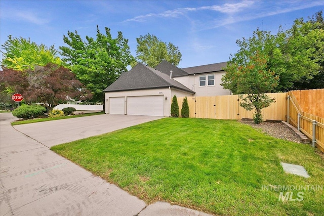 9874 W Whirlaway Ct, Boise, ID 83704 - view of front facade featuring driveway and an attached garage