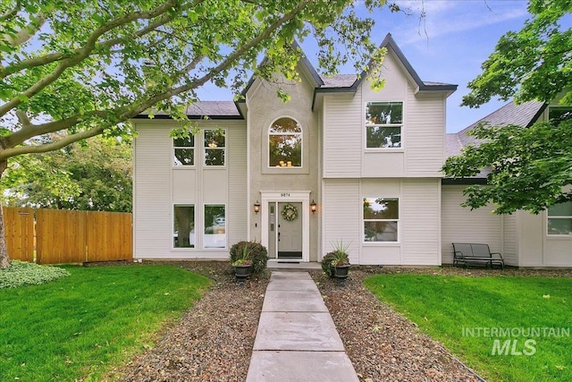 9874 W Whirlaway Ct, Boise, ID 83704 - traditional-style home featuring roof with shingles