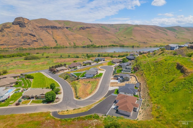 60 Appleford Ct, Asotin, WA 99402 - aerial view of property's location featuring a water and mountain view and nearby suburban area