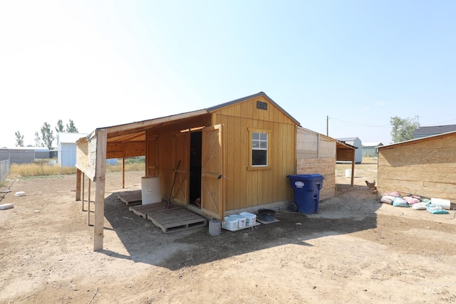 view of outdoor structure