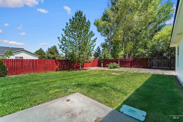 7842 Arlington Dr, Nampa, ID 83687 - view of yard featuring a patio