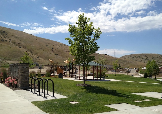 5207 W Kloe Ct Unit 808, Boise, ID 83714 - surrounding community featuring a mountain view, a lawn, and mail area