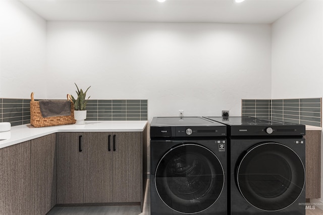 4135 N Hawkeye Pl, Boise, ID 83703 - laundry room featuring independent washer and dryer and recessed lighting