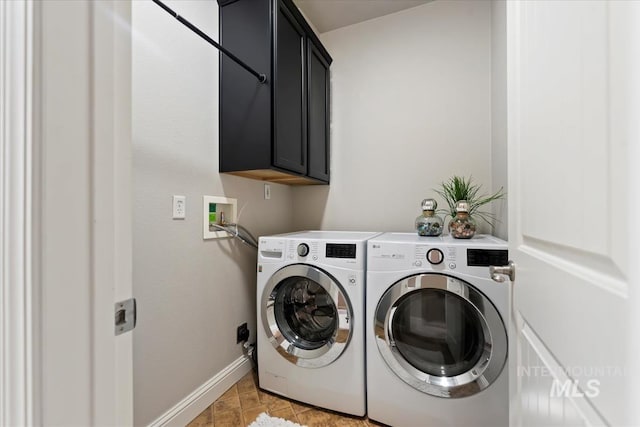 476 E Thurman Mill St, Garden City, ID 83714 - laundry area with independent washer and dryer, baseboards, and cabinet space
