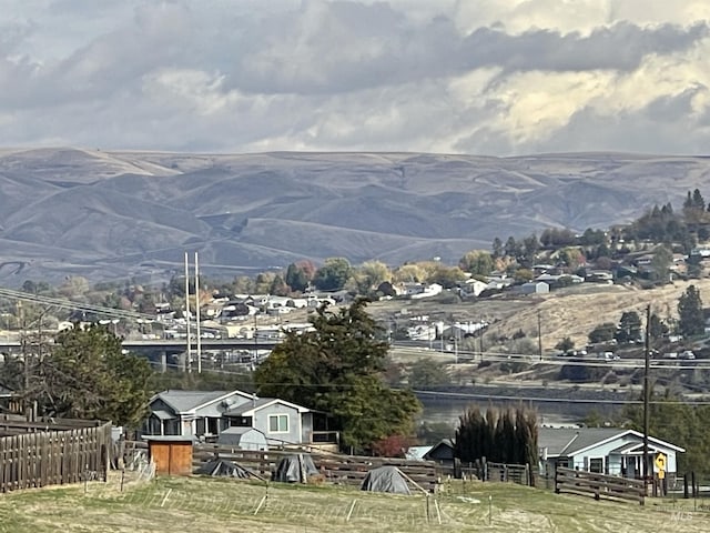 2655 13th St, Clarkston, WA 99403 - view of mountain backdrop