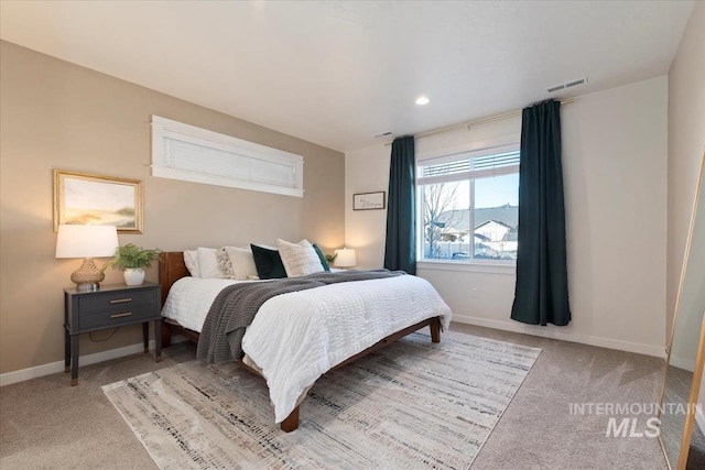 view of carpeted bedroom