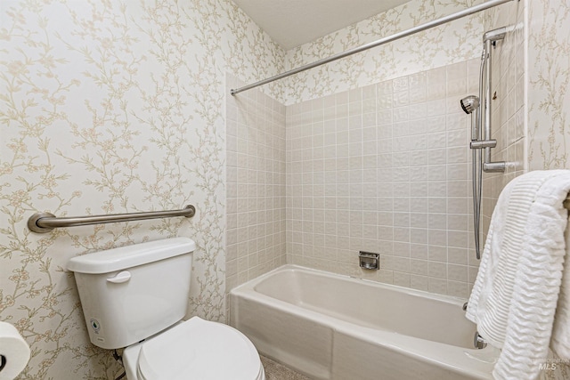 1574 E Sendero Ln, Boise, ID 83712 - full bath featuring toilet and bathtub / shower combination