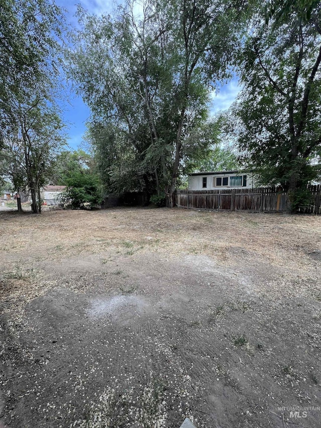 956 8th Ave N, Payette, ID 83661 - view of yard