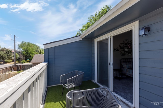 6835 W Freemont St, Boise, ID 83704 - view of balcony