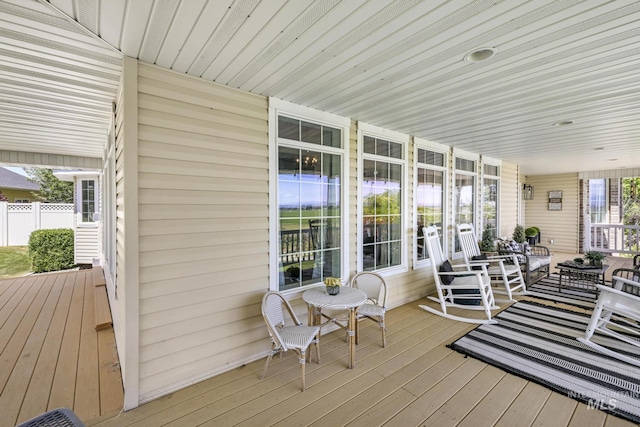930 W Wanda Ln, Heyburn, ID 83336 - wooden terrace featuring a porch