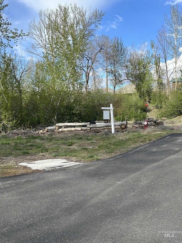 600 Riverside Dr, Bellevue, ID 83313