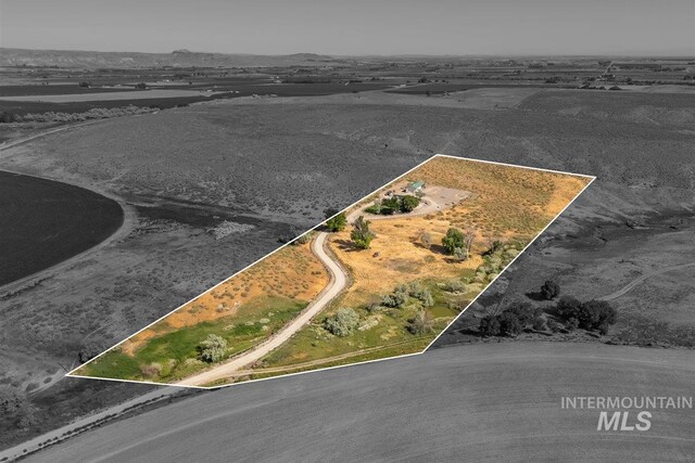 1006 Hill Rd, Homedale, ID 83628 - aerial view of property and surrounding area with property parcel outlined