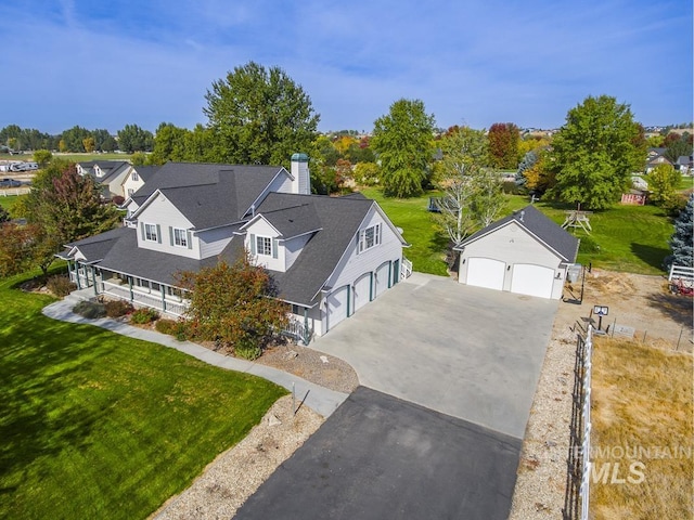 bird's eye view with a residential view