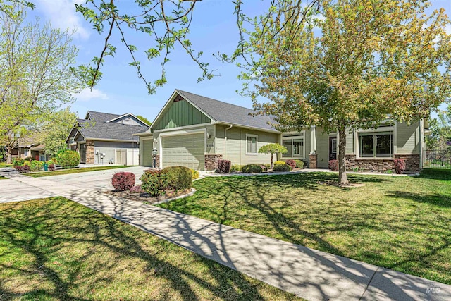 craftsman house featuring board and batten siding, driveway, stone siding, and a front lawn
