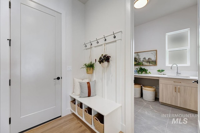 2528 S Linnet Pl, Boise, ID 83716 - mudroom featuring a sink