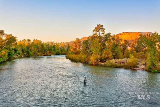 2528 S Linnet Pl, Boise, ID 83716 - water view