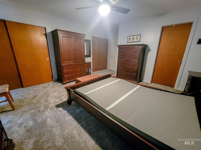 bedroom featuring carpet floors and ceiling fan