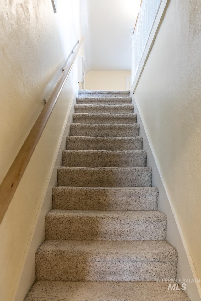 10489 Scotch Pine Rd, Payette, ID 83661 - view of stairs