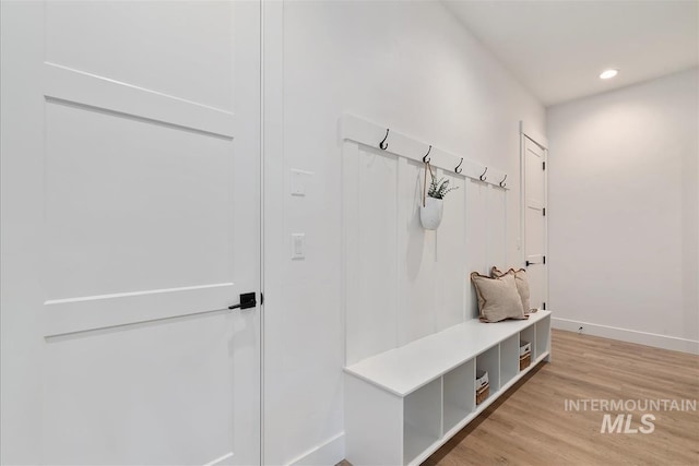 124 S Eagles Roost Way, Eagle, ID 83616 - mudroom featuring recessed lighting and light wood-type flooring