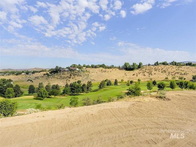 Listing photo 3 for 1224 E Highland View Dr, Boise ID 83702