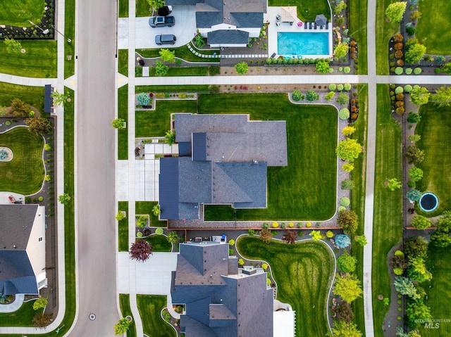 5720 W Little Feather St, Eagle, ID 83616 - bird's eye view of a pool