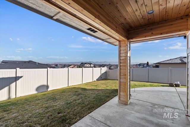 view of yard with a patio