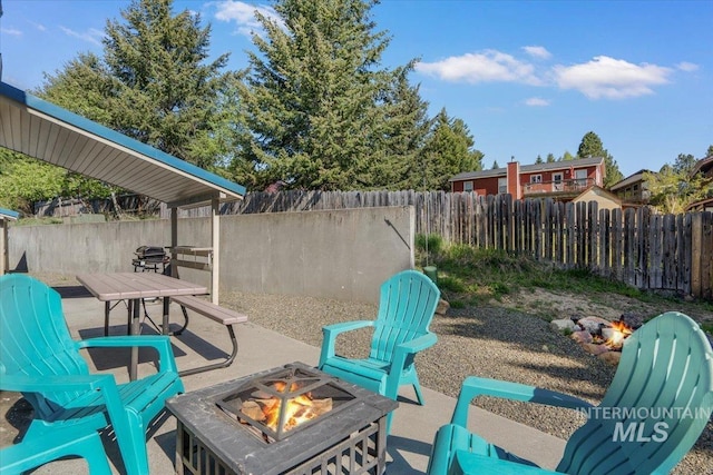502 Lake Cascade Pkwy Unit 6, Cascade, ID 83611 - view of patio with a fire pit
