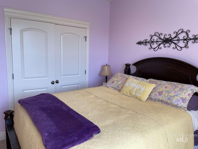 bedroom with a closet