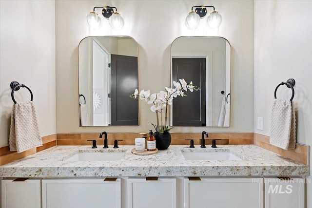 507 Falling Leaf Ln, Twin Falls, ID 83301 - bathroom with double vanity