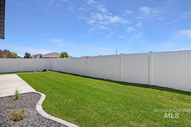 507 Falling Leaf Ln, Twin Falls, ID 83301 - view of fenced backyard