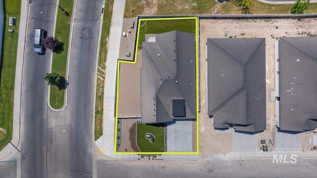 507 Falling Leaf Ln, Twin Falls, ID 83301 - aerial view of property and surrounding area featuring property boundaries highlighted