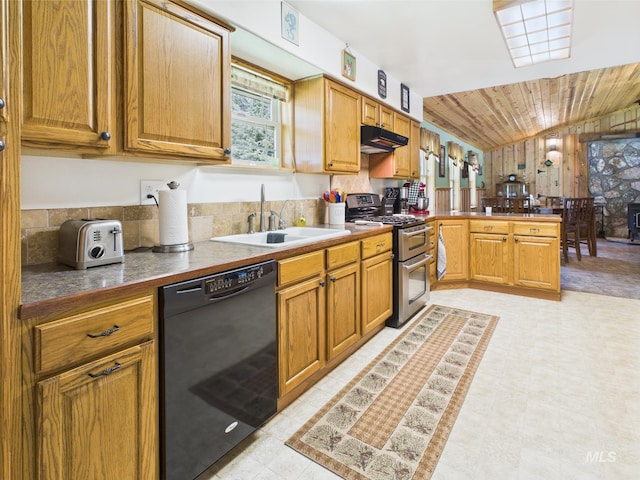 4474 Council Cuprum Rd, Council, ID 83612 - kitchen with dishwasher, range with two ovens, a sink, lofted ceiling, and a peninsula
