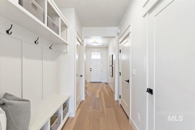1469 E Andes Dr, Kuna, ID 83634 - mudroom featuring light wood-type flooring and baseboards