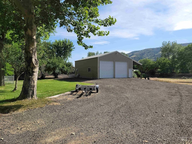 27406 Gem Ln, Juliaetta, ID 83535 - detached garage featuring a mountain view